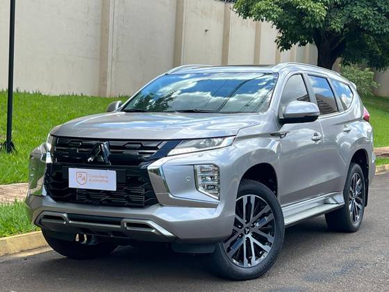 MITSUBISHI PAJERO SPORT 2.4 16V MIVEC TURBO DIESEL LEGEND AWD AUTOMÁTICO MITSUBISHI PAJERO SPORT 2.4 16V MIVEC TURBO DIESEL LEGEND AWD AUTOMÁTICO